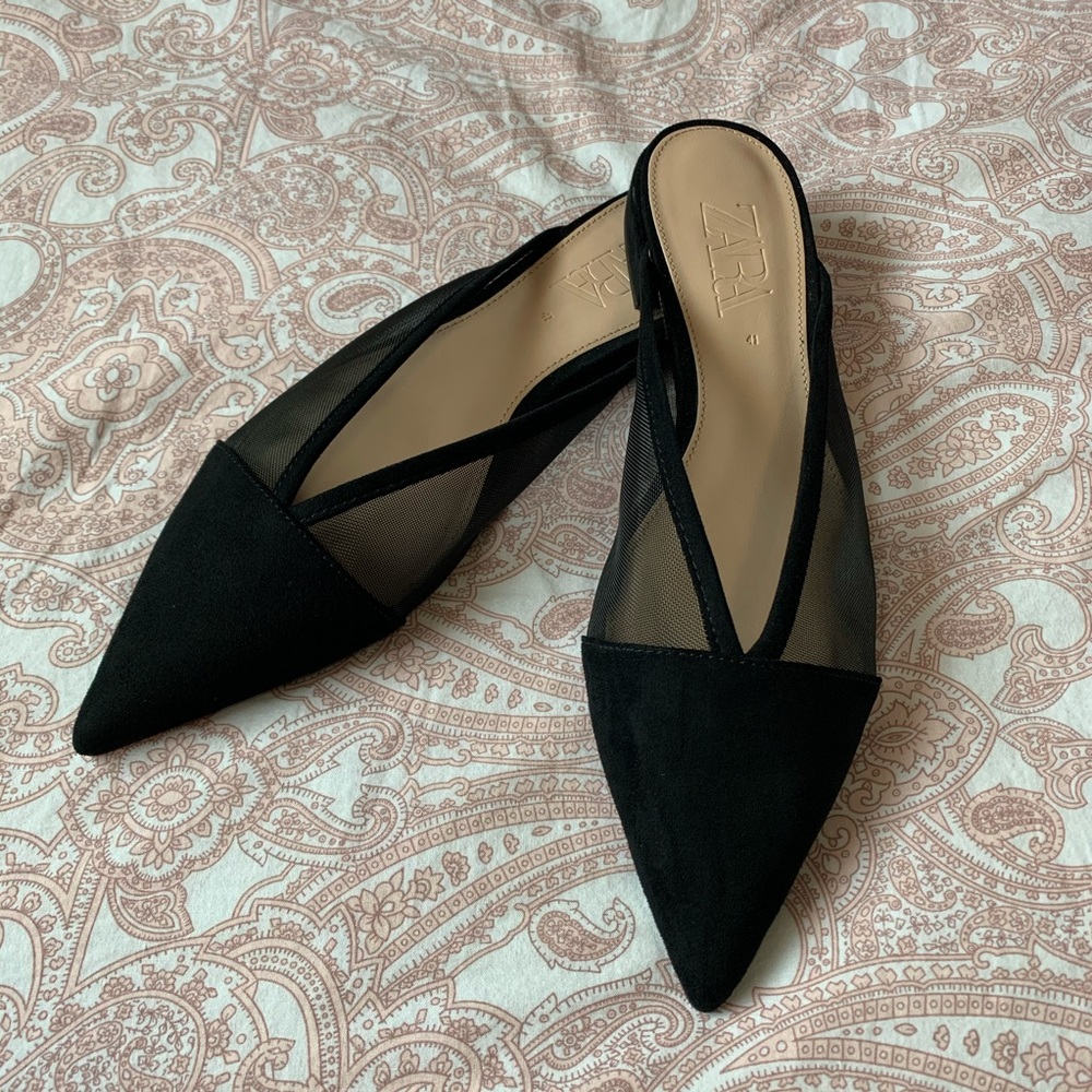 Zara Black Pointed Toe Mules